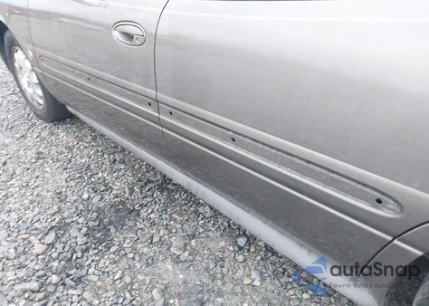 2002 Buick Lesabre Limited z USA, uszkodzony, nr VIN 1G4HR54KX2U137990